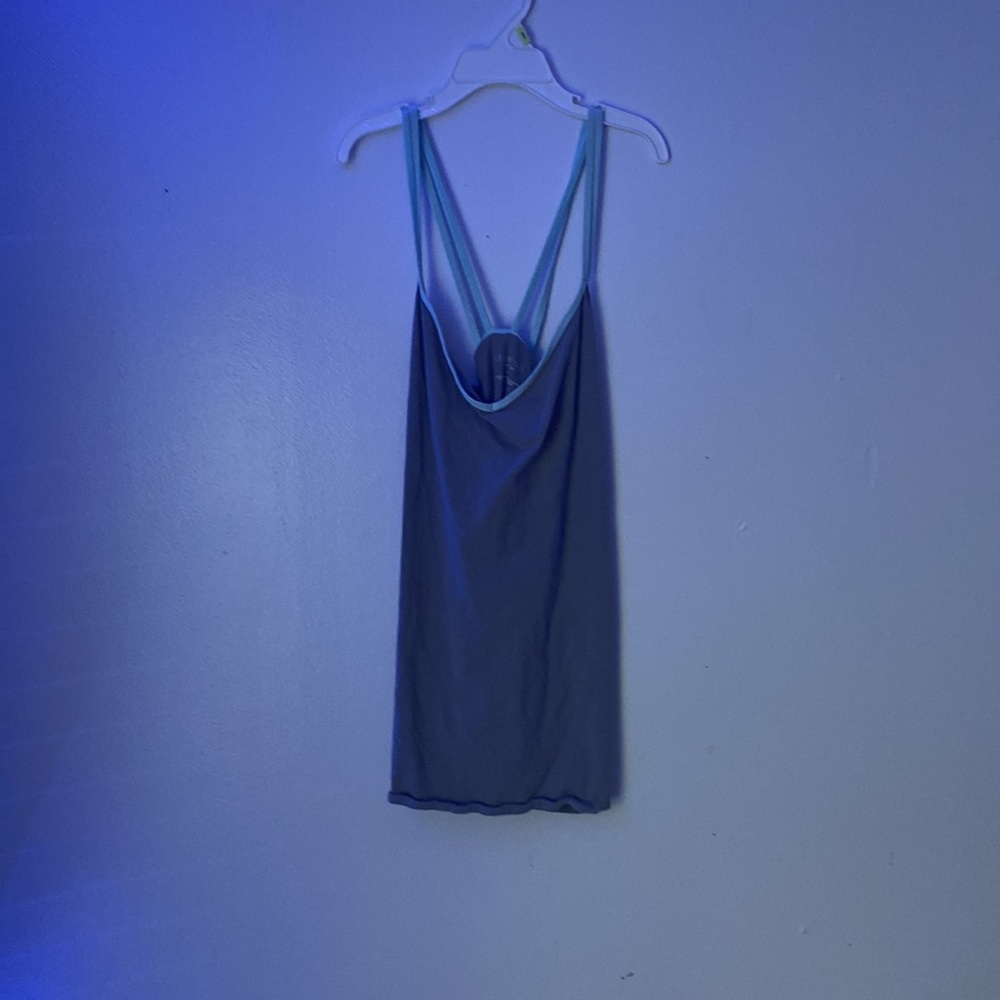 Tank top - Picture 2 of 3